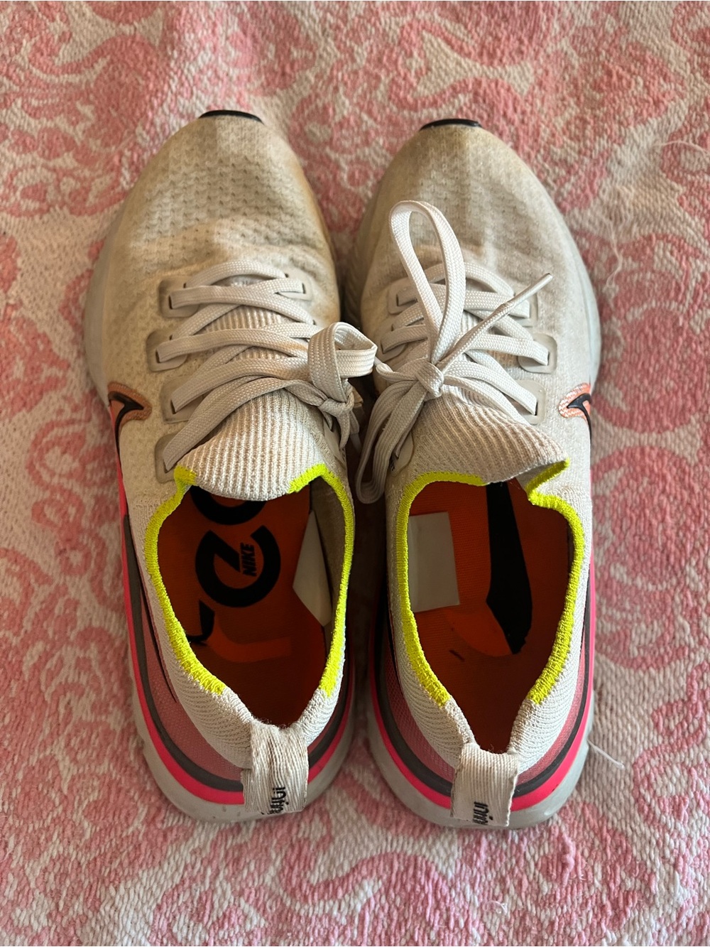 Shoes - Picture 5 of 5